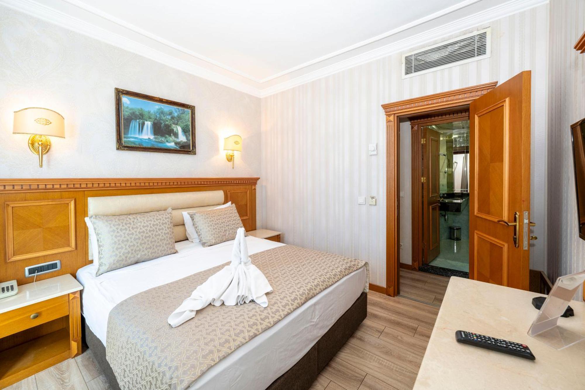 Dalan Otel Istanbul Exterior foto